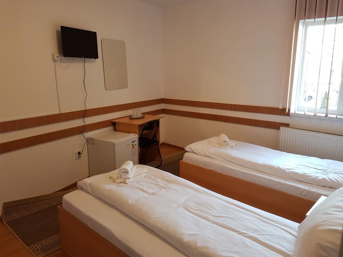 Appartamento Piete Targuri Si Oboare Făgăraş Esterno foto