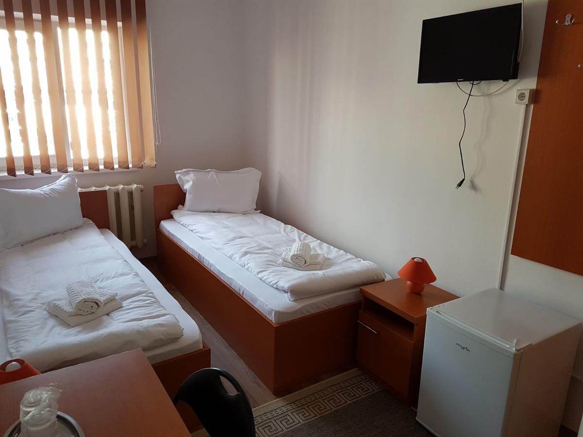 Appartamento Piete Targuri Si Oboare Făgăraş Esterno foto