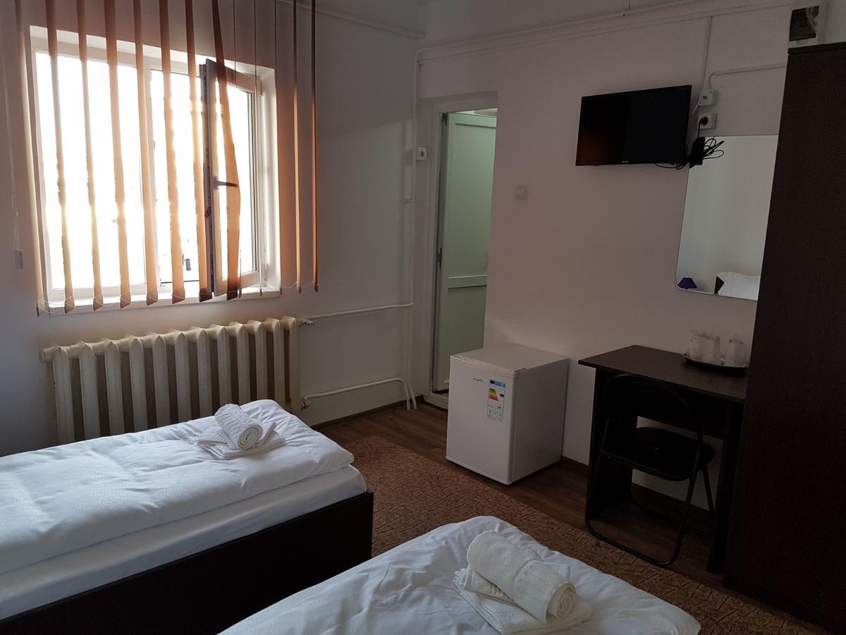 Appartamento Piete Targuri Si Oboare Făgăraş Esterno foto